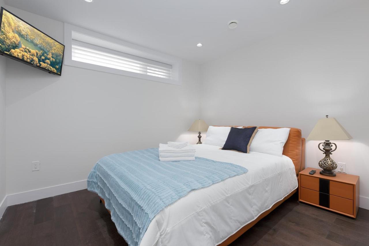 Cozy 3Bdr Suite Near Queen Elizabeth Park Ванкувер Екстер'єр фото