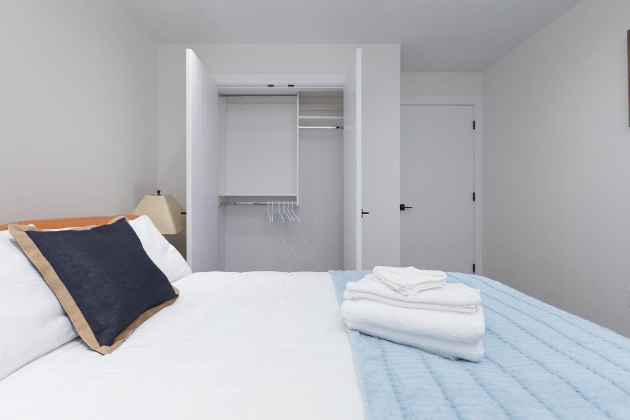 Cozy 3Bdr Suite Near Queen Elizabeth Park Ванкувер Екстер'єр фото